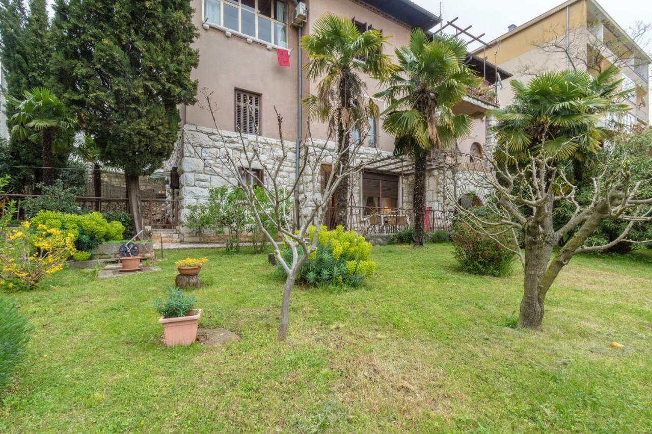 Apartment Urban Garden Rijeka Exterior photo